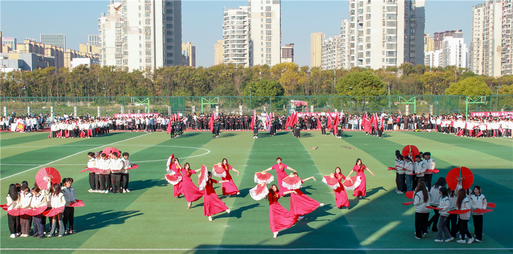 3經(jīng)貿(mào)學(xué)院。報(bào)國(guó)長(zhǎng)歌2.png